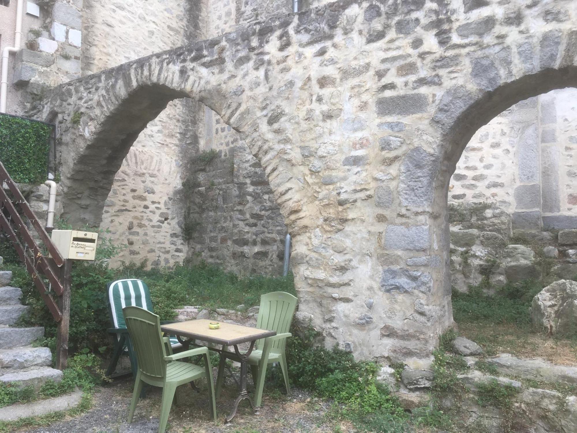 شقة Les Arches Du Cloitre Corneilla-de-Conflent المظهر الخارجي الصورة
